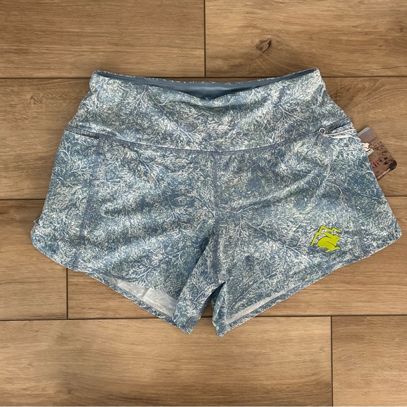 NWT Rabbit Summit Chasers 4” Endless Sky Fern Short - Small - Picture 3 of 10